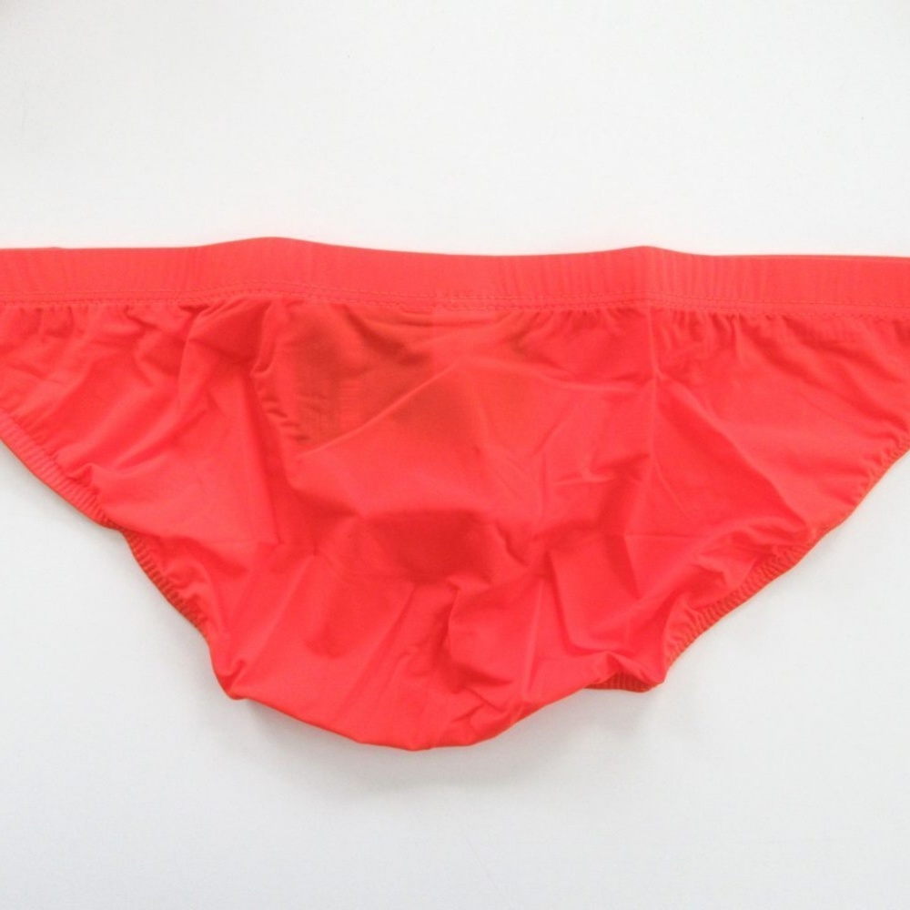 Red Brief - Picture 3 of 5